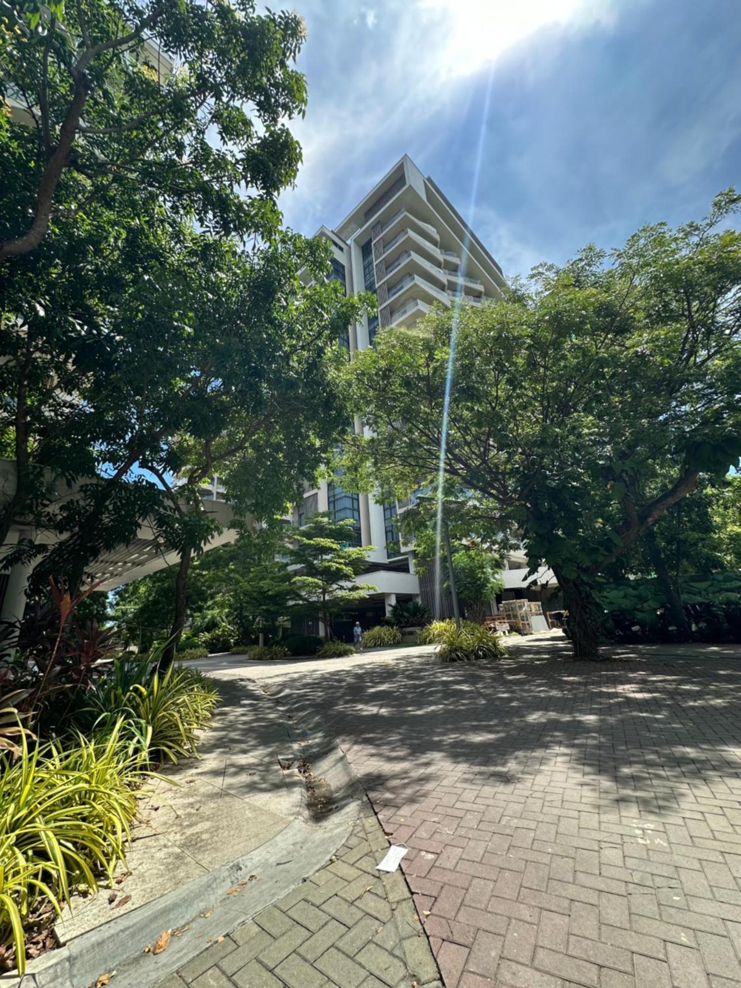 Appartamento 14Dc Tambuli Seaside Living Lapu-Lapu City Esterno foto