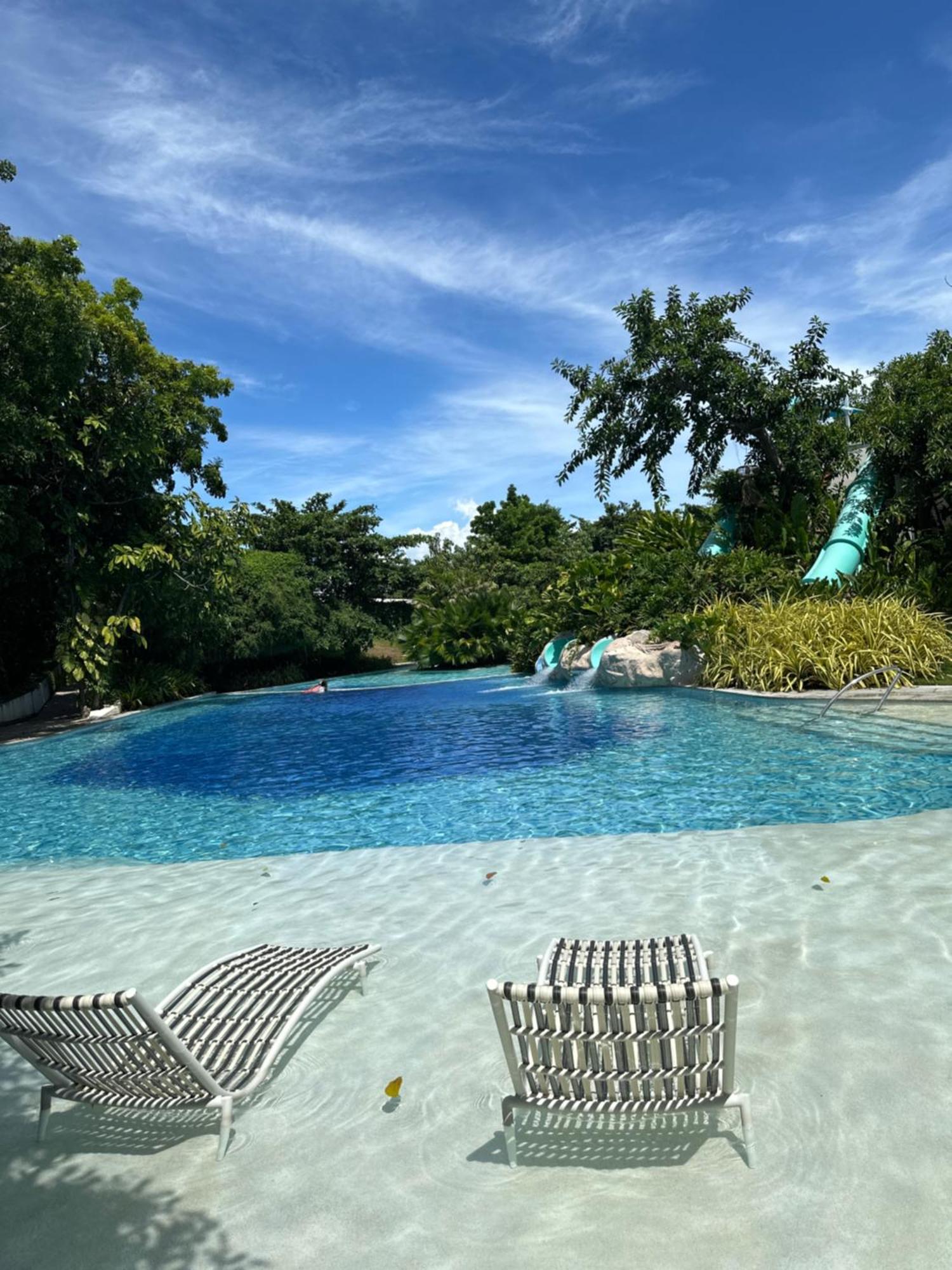 Appartamento 14Dc Tambuli Seaside Living Lapu-Lapu City Esterno foto