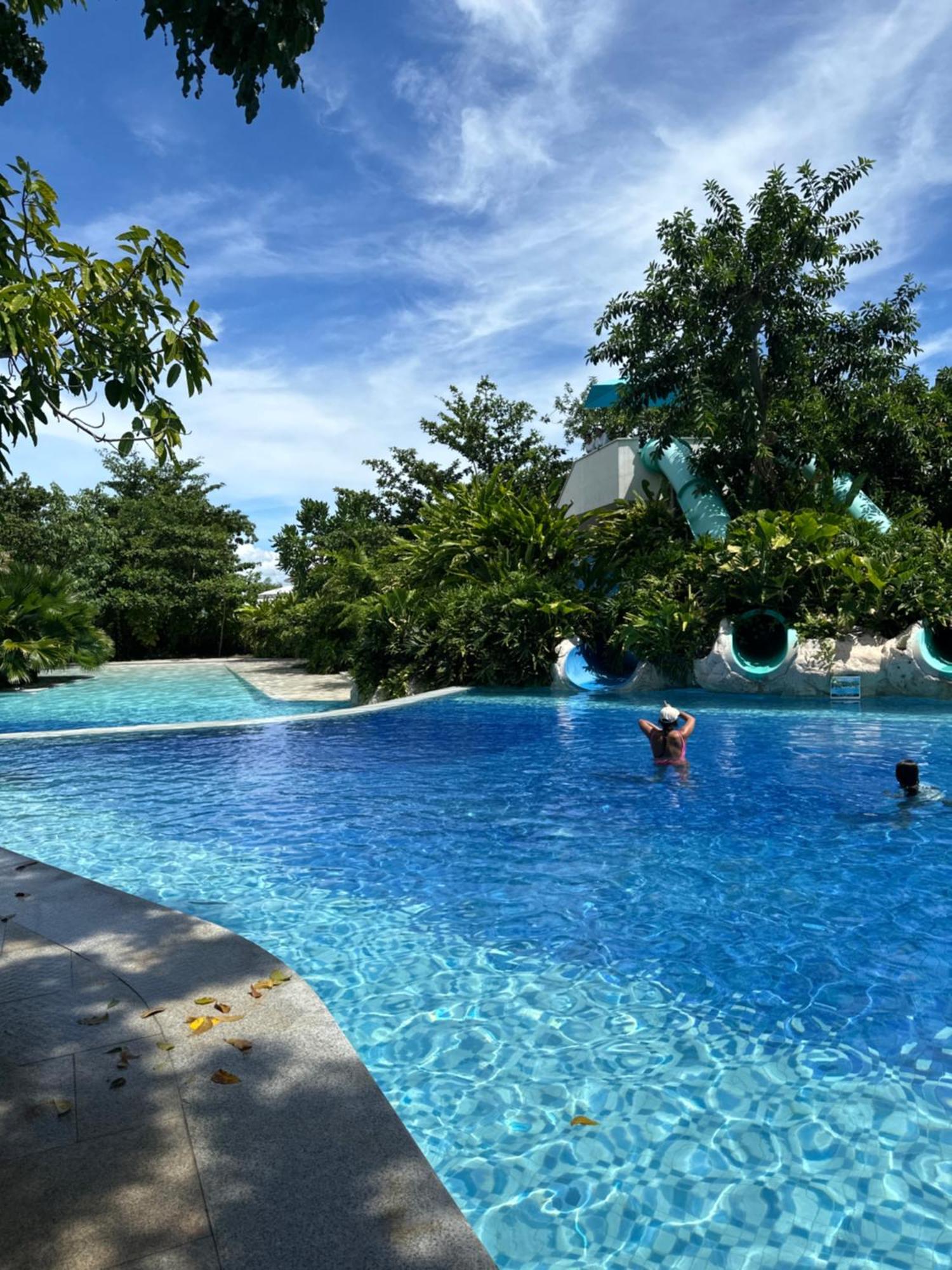 Appartamento 14Dc Tambuli Seaside Living Lapu-Lapu City Esterno foto
