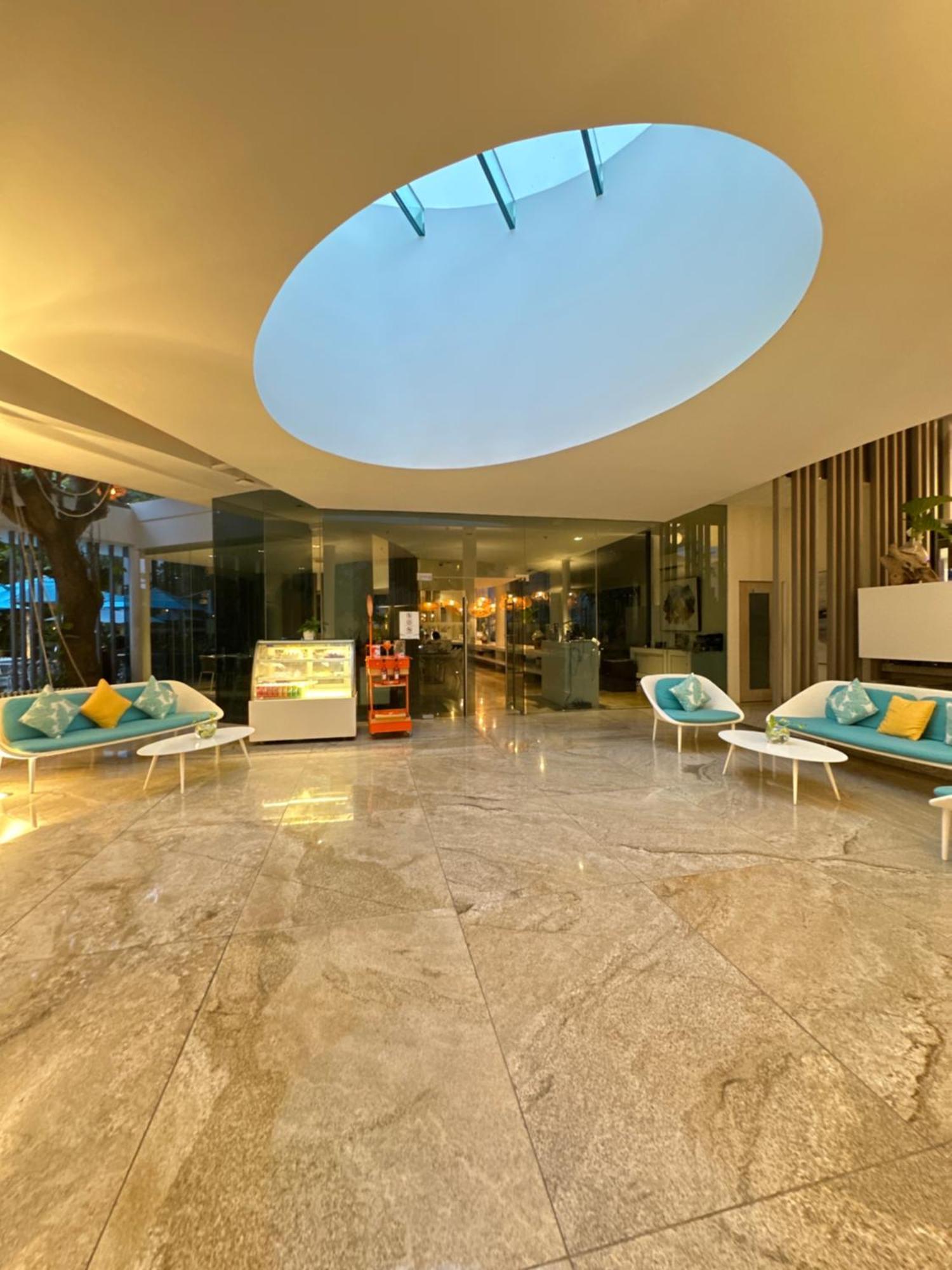 Appartamento 14Dc Tambuli Seaside Living Lapu-Lapu City Esterno foto